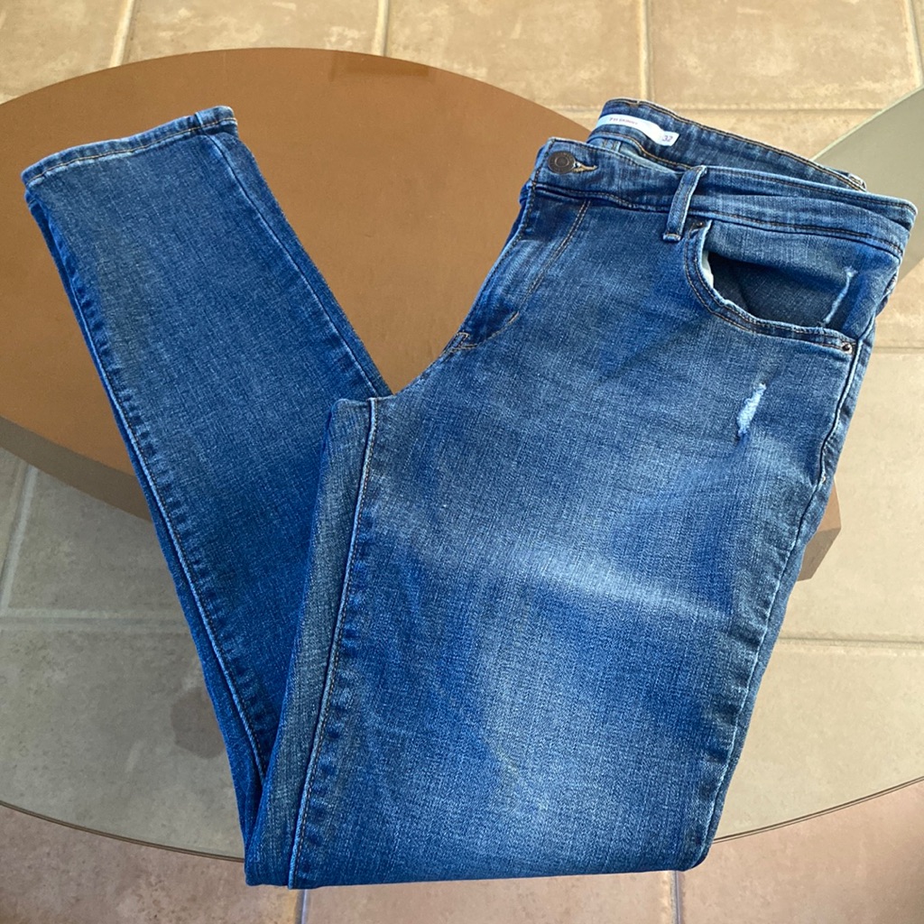 Levis 711 Skinny